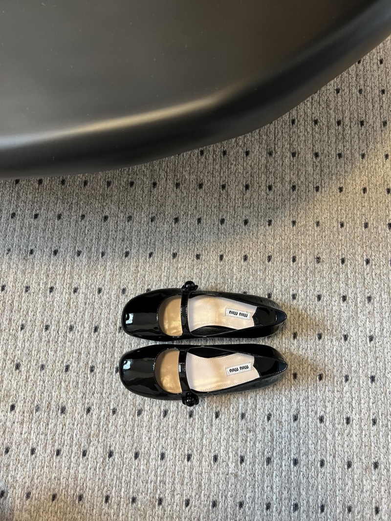 Miu Miu flat shoes